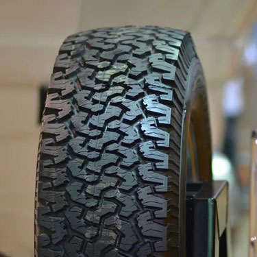 轮胎.jpg 轮胎.jpg